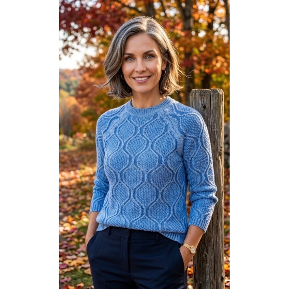 Lands' End Blue Textured Cable Knit Raglan Crewneck Sweater Medium 10-12